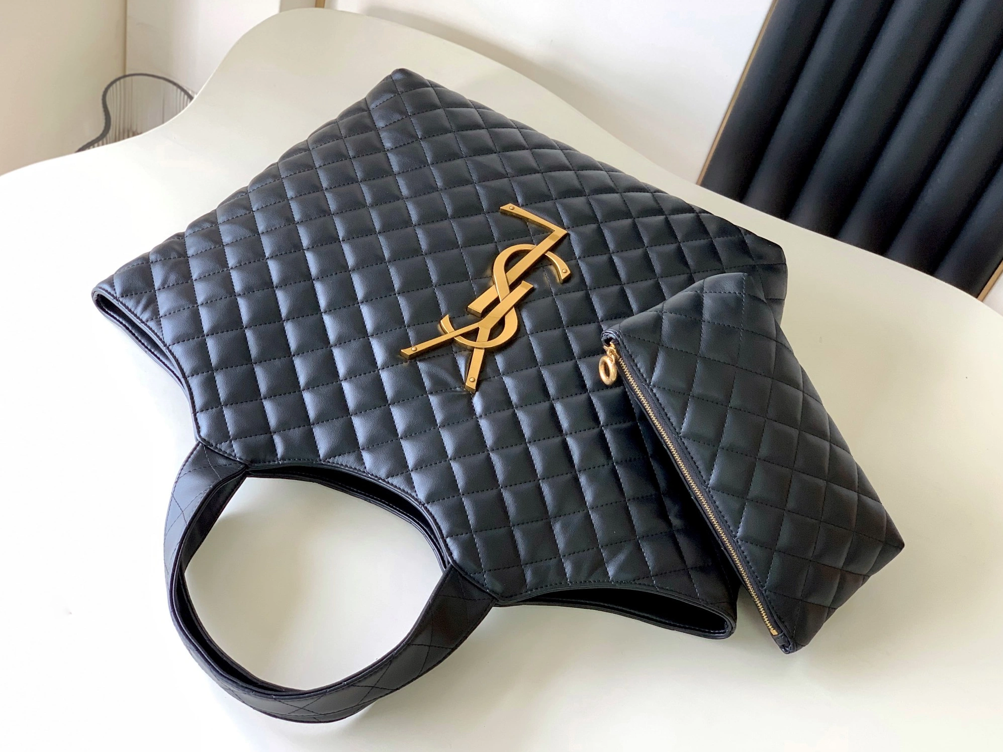 Practical 8813 Yves Saint Laurent AAA Quality Handbags For Women
