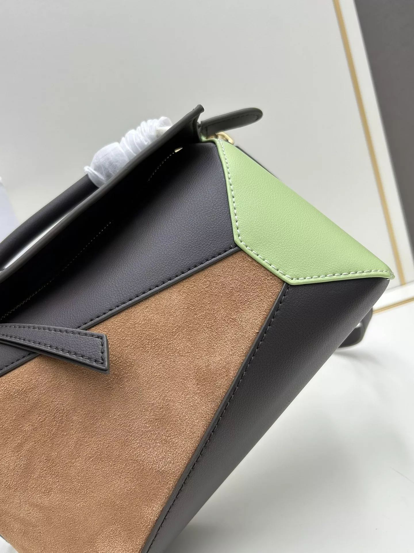 Practical 9411 LOEWE AAA Quality Messenger Bags For Women