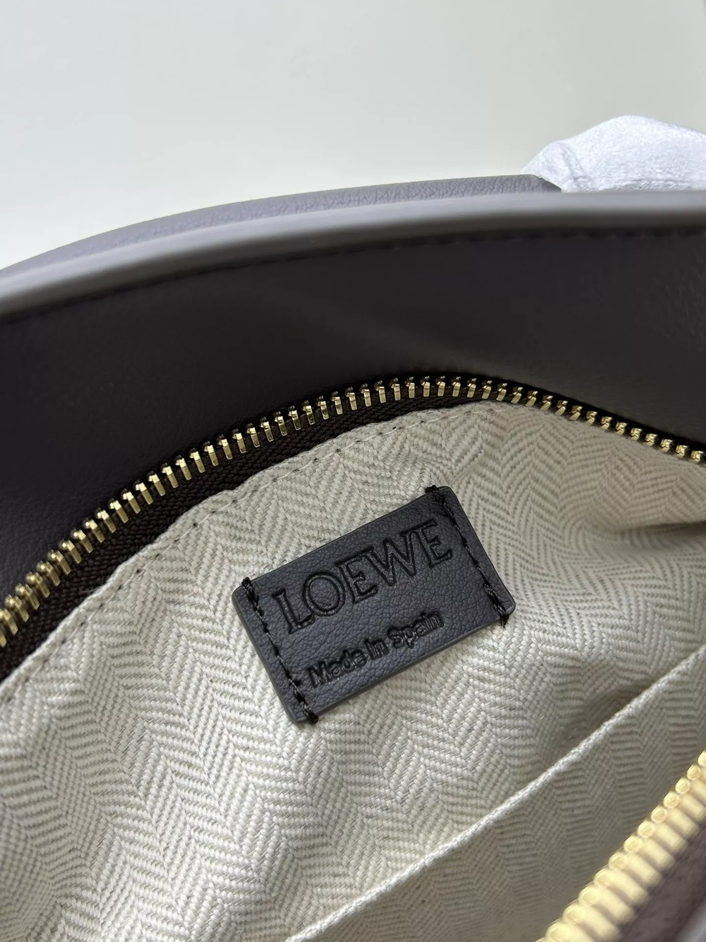Practical 9411 LOEWE AAA Quality Messenger Bags For Women