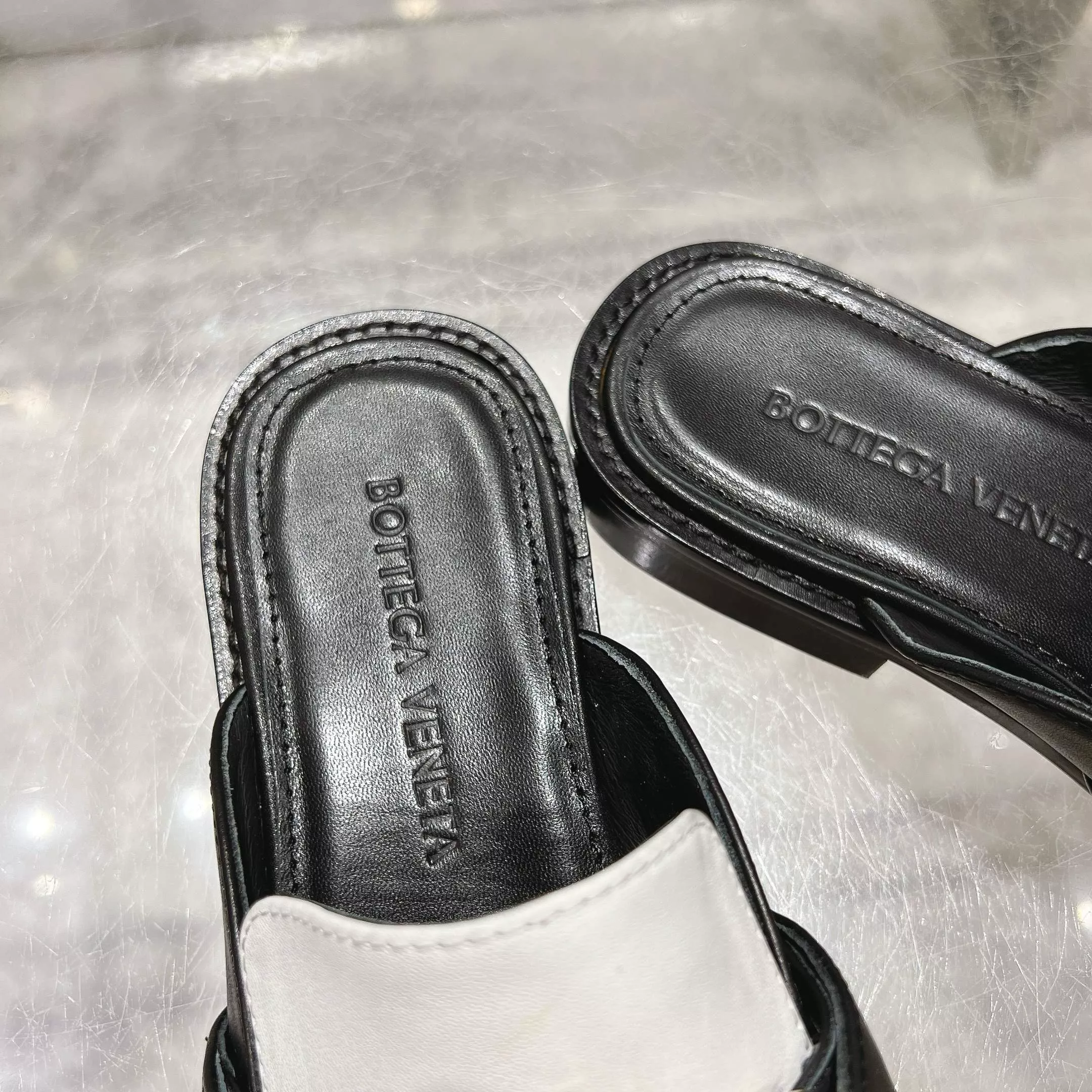 Practical 9483 Bottega Veneta BV Slippers For Men