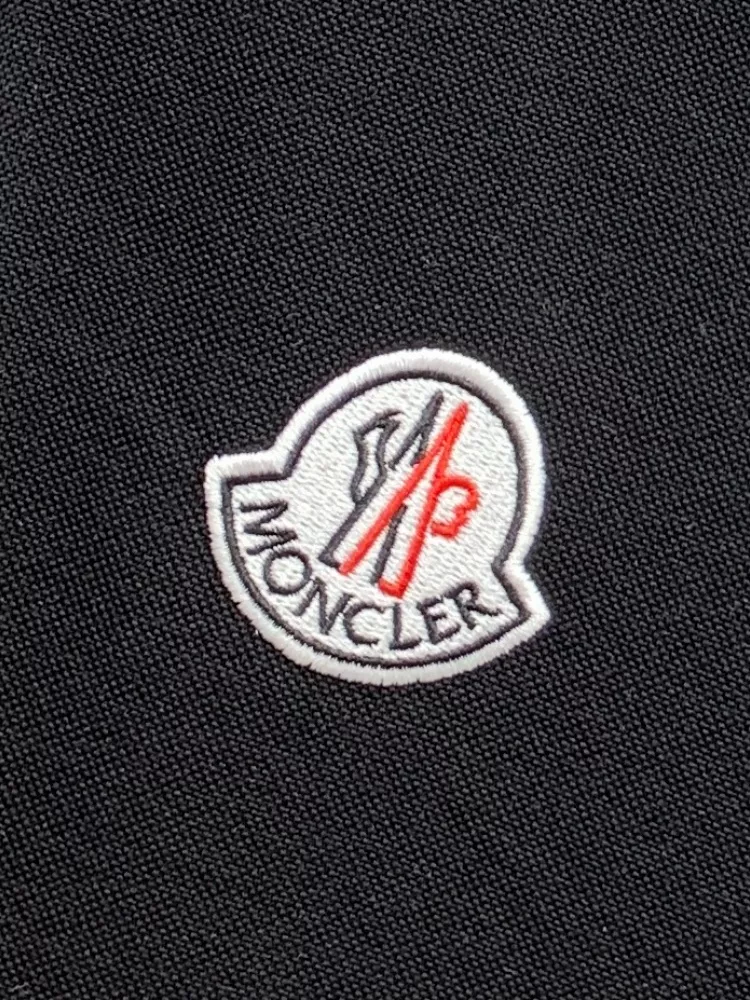 Practical 951 Moncler T-Shirts Short Sleeved For Men