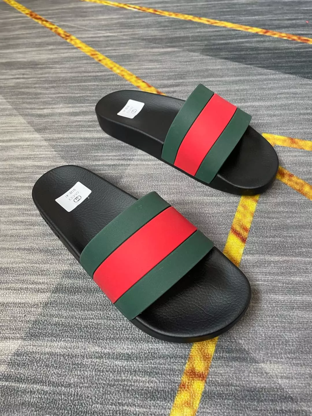 Practical 9590 Gucci Slippers For Men