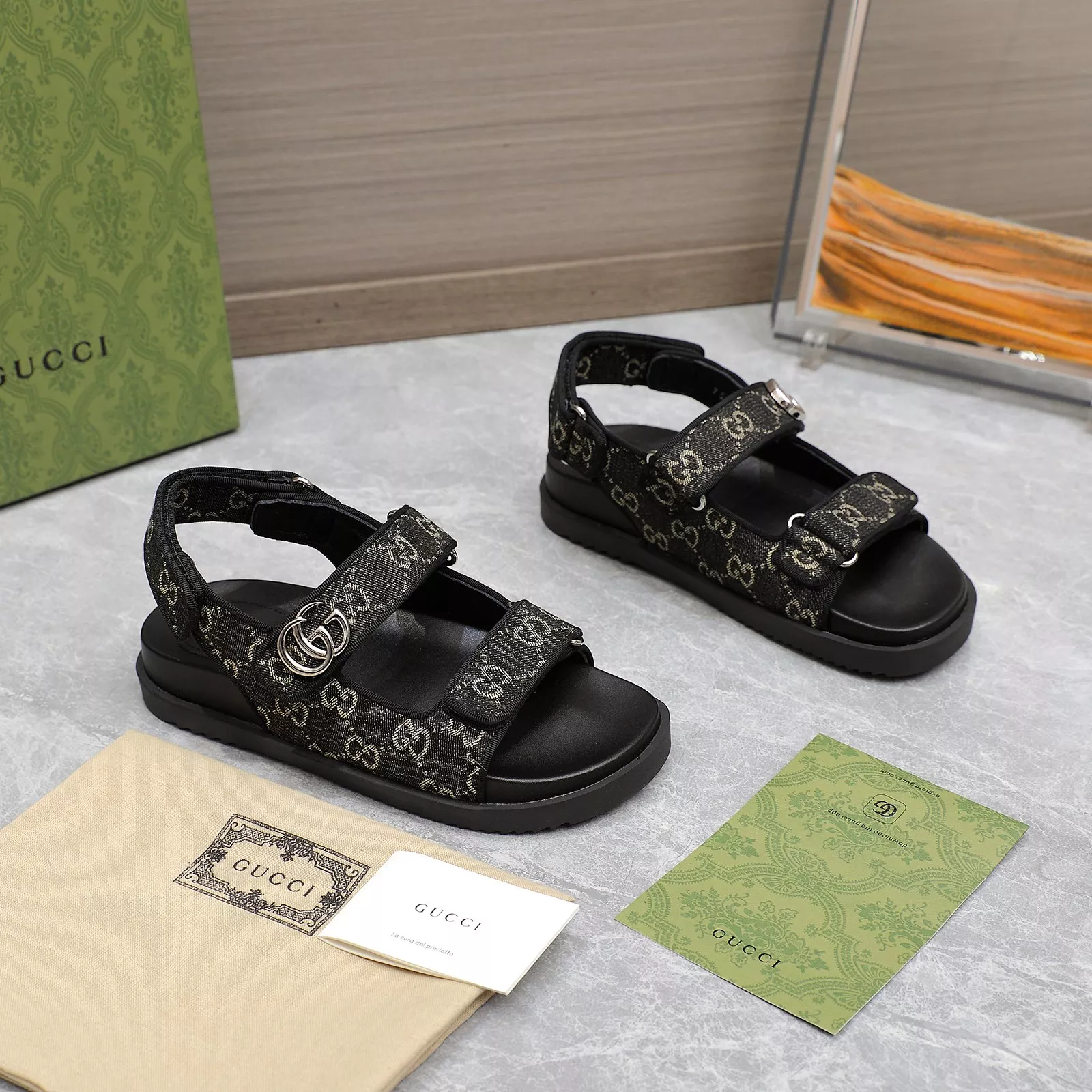 Practical 9733 Gucci Sandal For Women