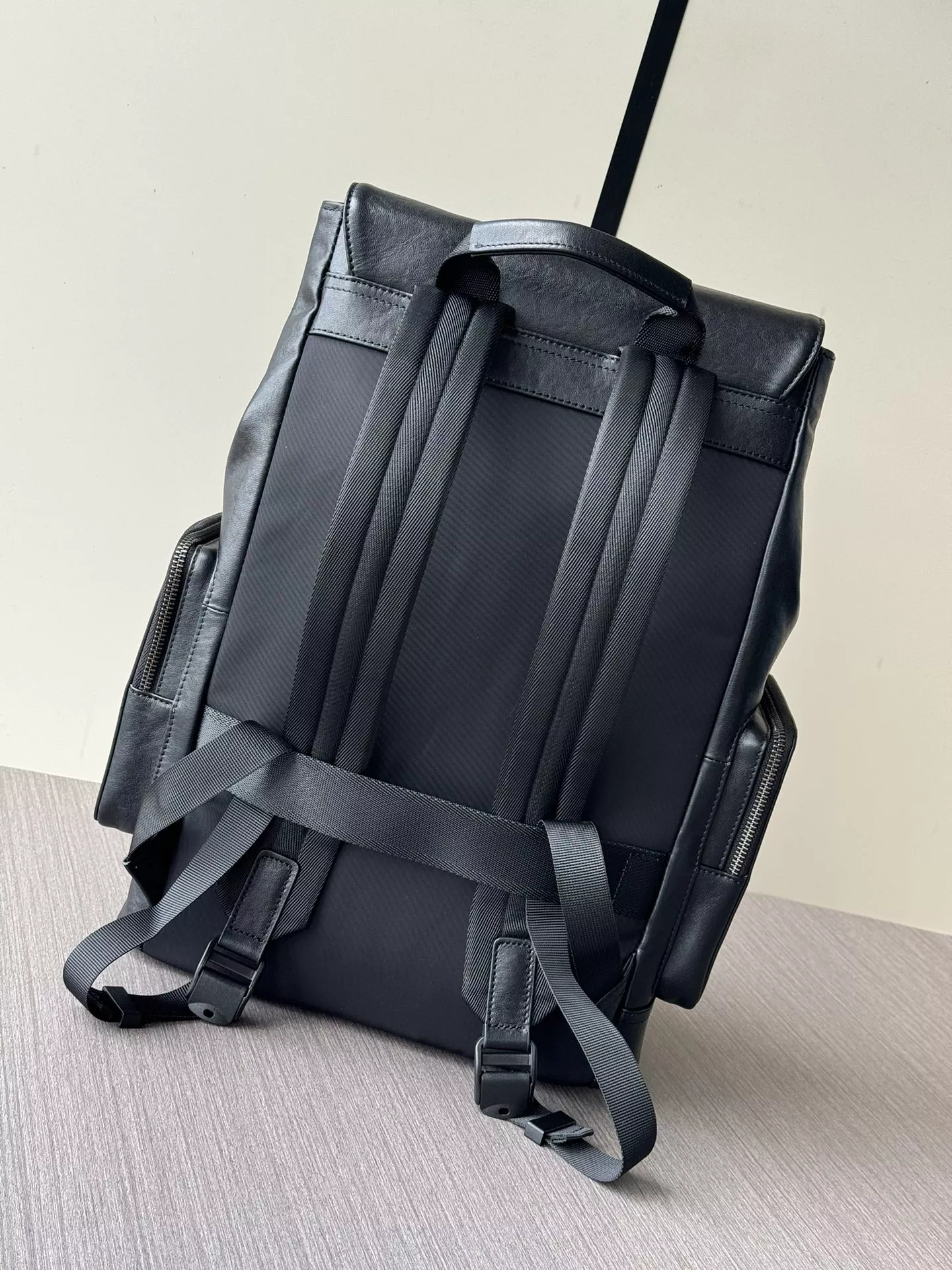 Prada AAA Man Backpacks Cozy 805