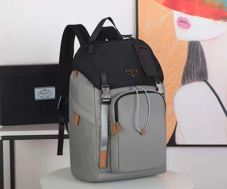 Prada AAA Man Backpacks DailyWear 2980