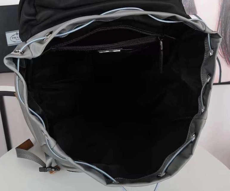 Prada AAA Man Backpacks DailyWear 2980