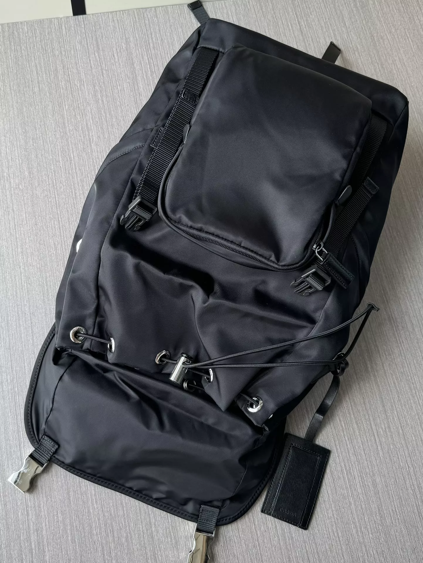 Prada AAA Man Backpacks Elegant 1985