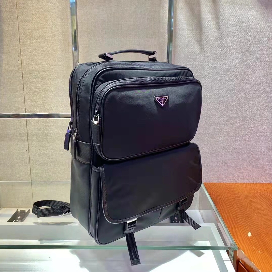 Prada AAA Man Backpacks Functional 9275