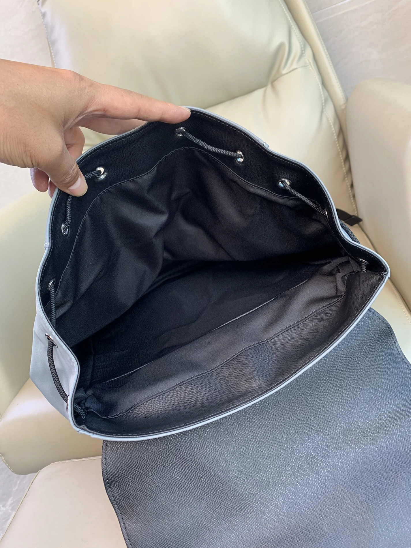 Prada AAA Man Backpacks HighQuality 9073