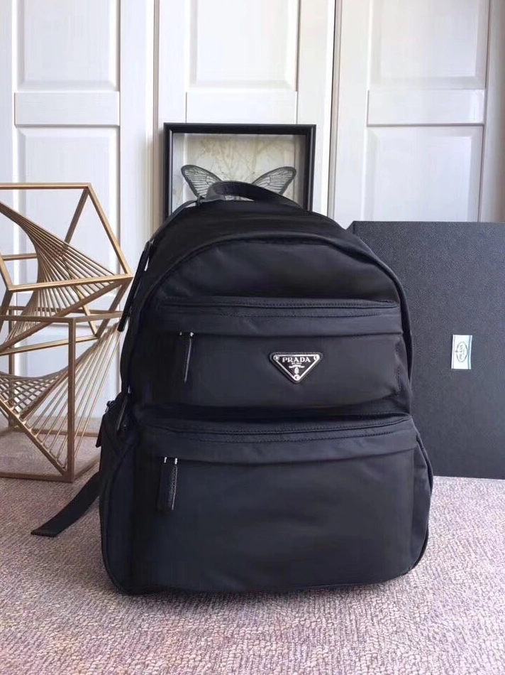 Prada AAA Man Backpacks Popular 3103