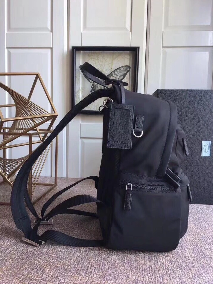 Prada AAA Man Backpacks Popular 3103