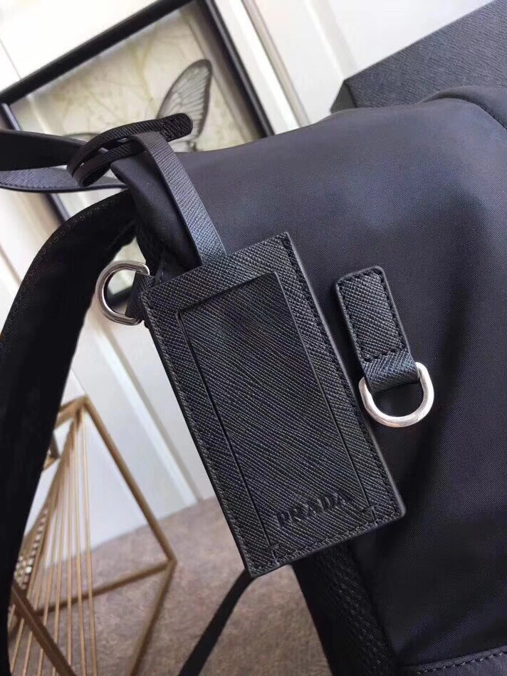 Prada AAA Man Backpacks Popular 3103