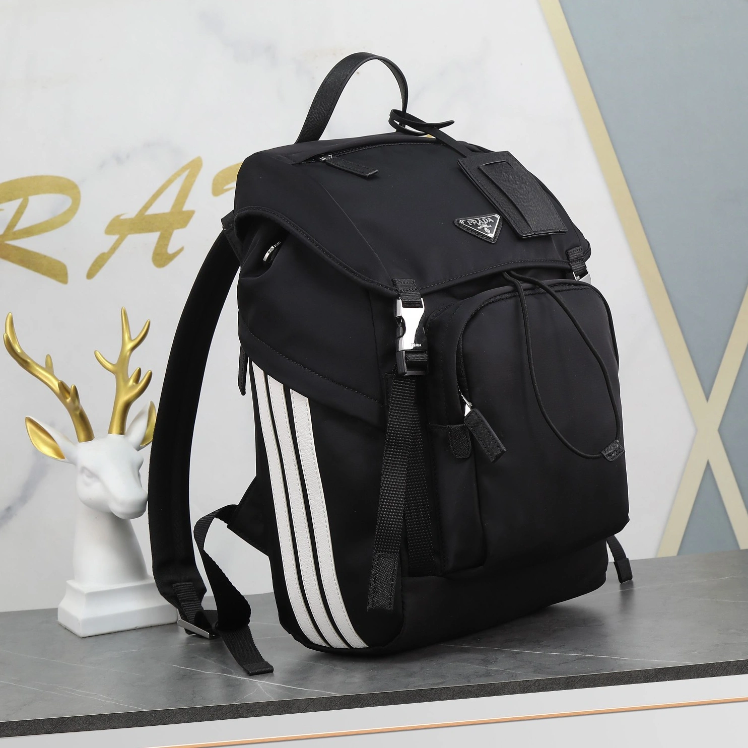 Prada AAA Man Backpacks Reliable 6116