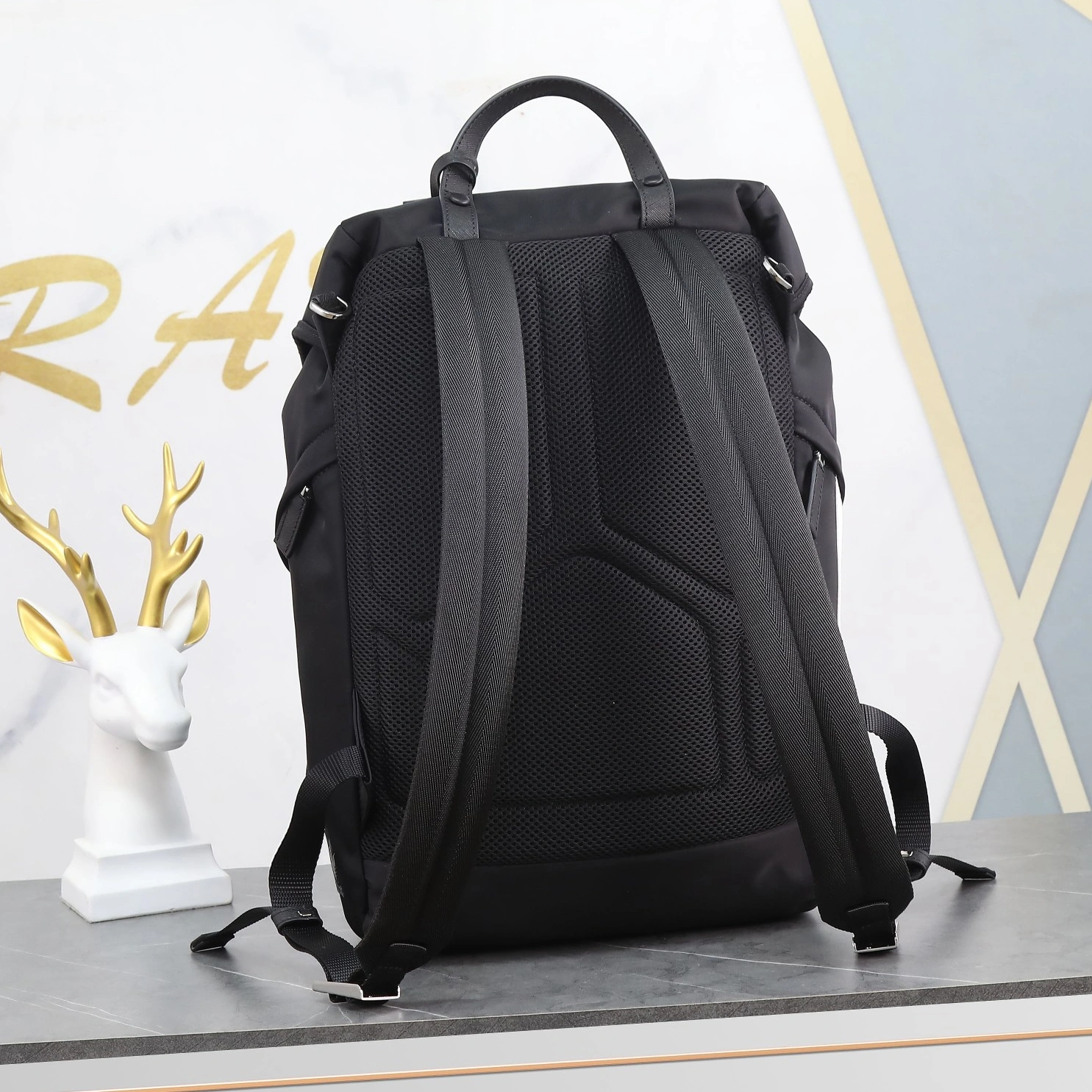 Prada AAA Man Backpacks Reliable 6116