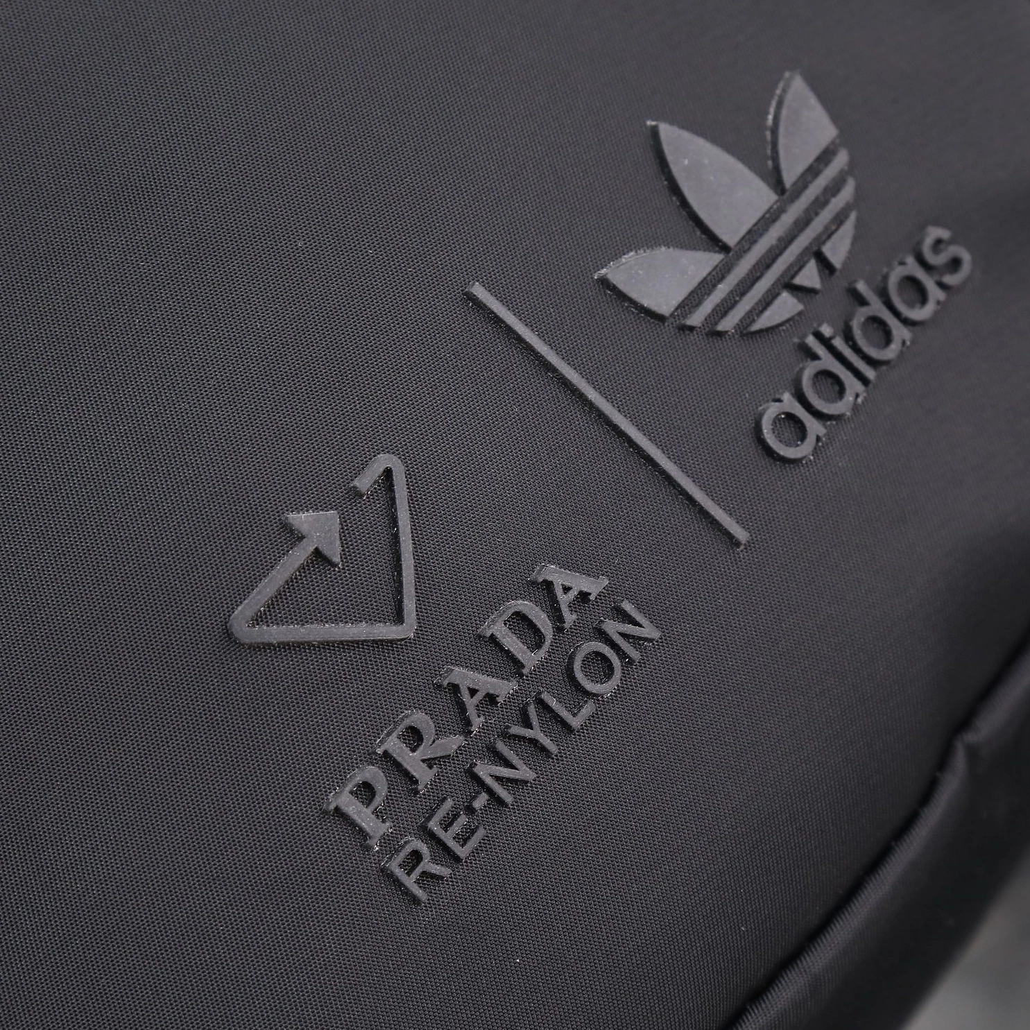 Prada AAA Man Backpacks Reliable 6116