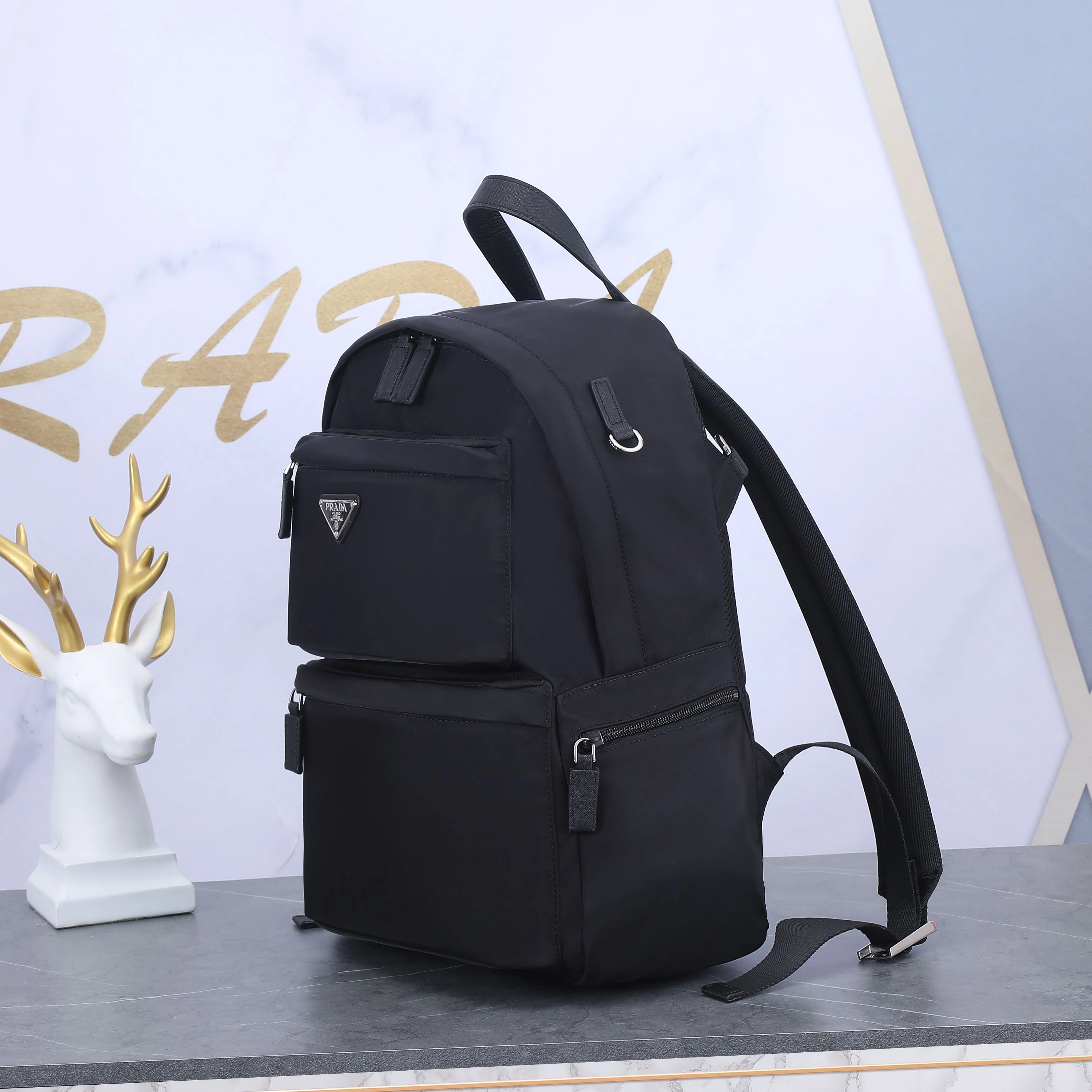 Prada AAA Man Backpacks Resilient 3541