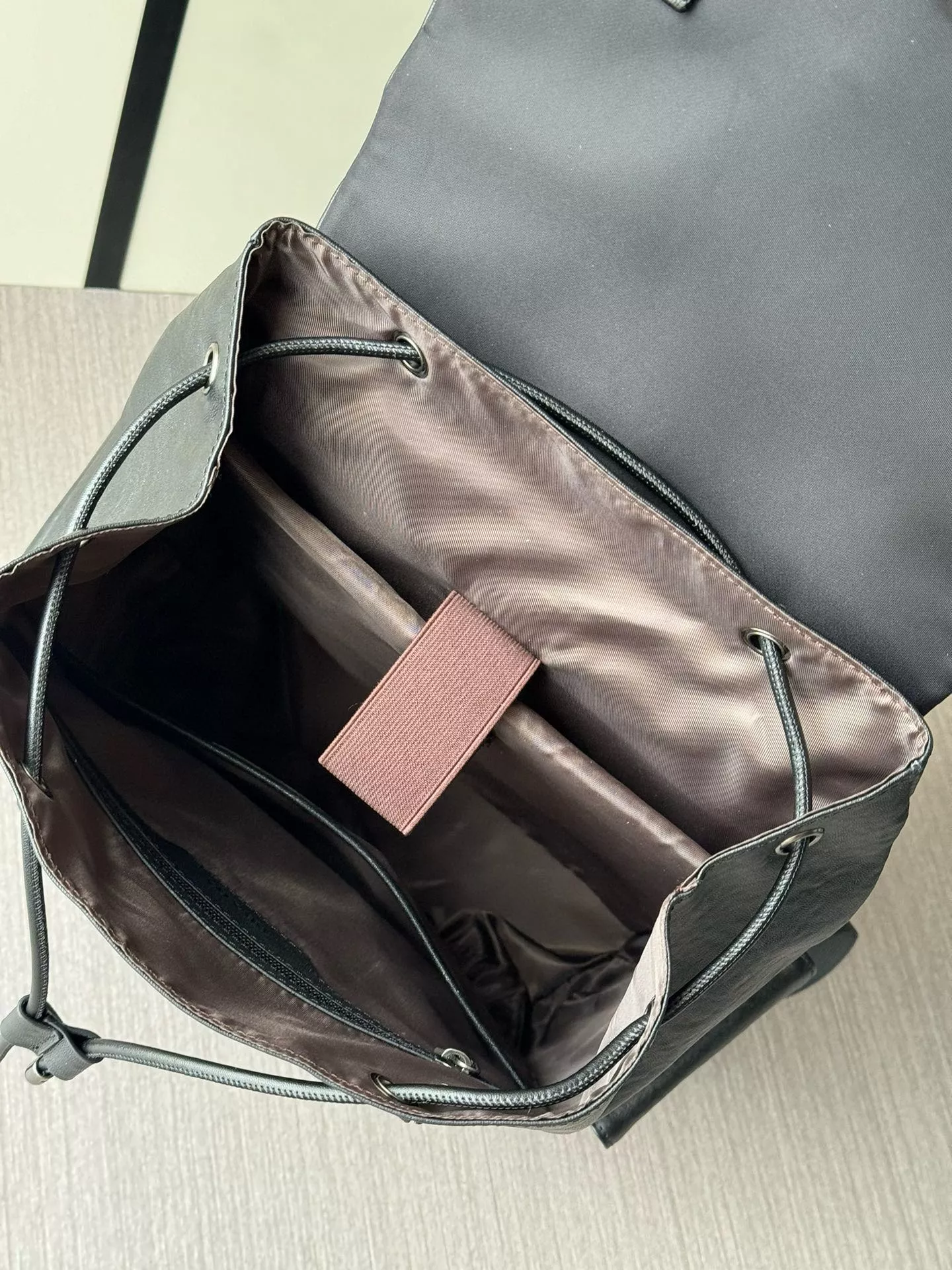 Prada AAA Man Backpacks Sleek 210