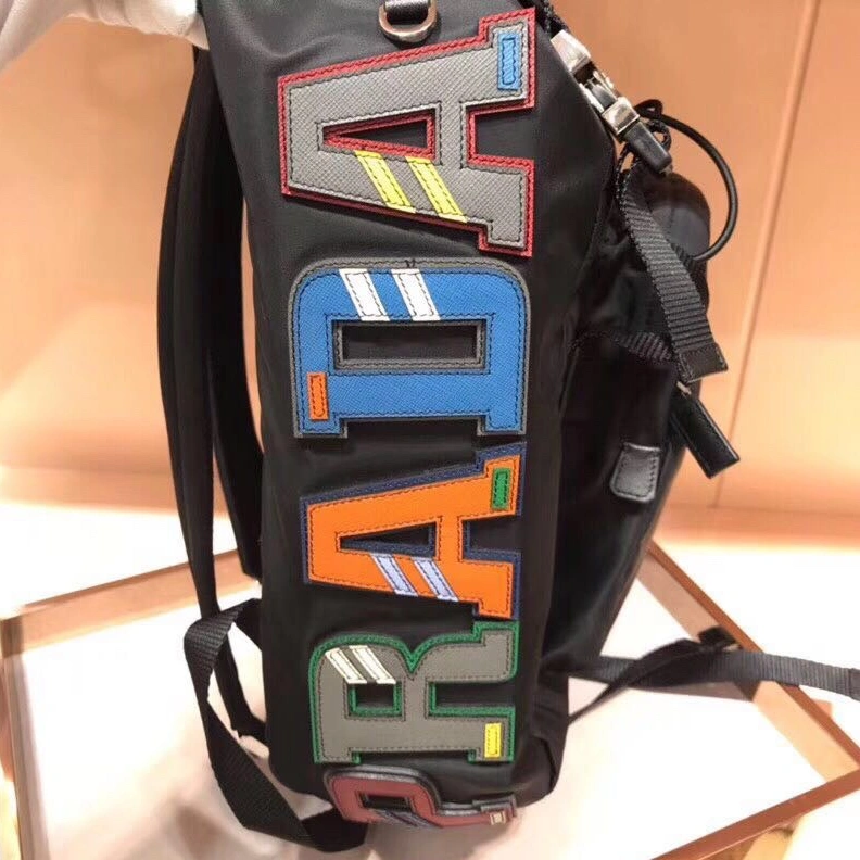 Prada AAA Man Backpacks Soft 6696