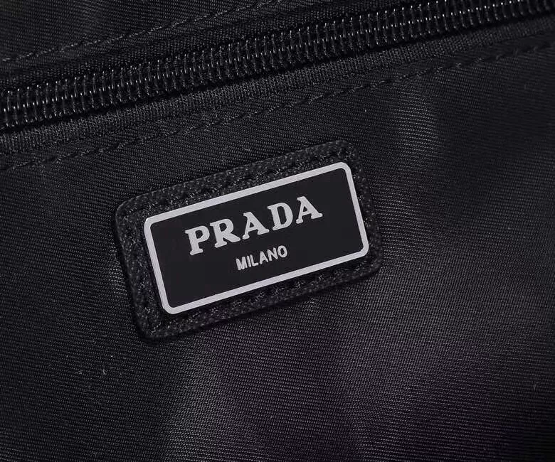 Prada AAA Man Backpacks WellDesigned 1815