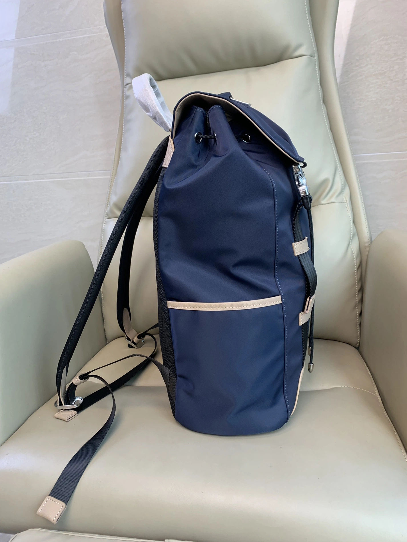 Prada AAA Man Backpacks WellDesigned 9487