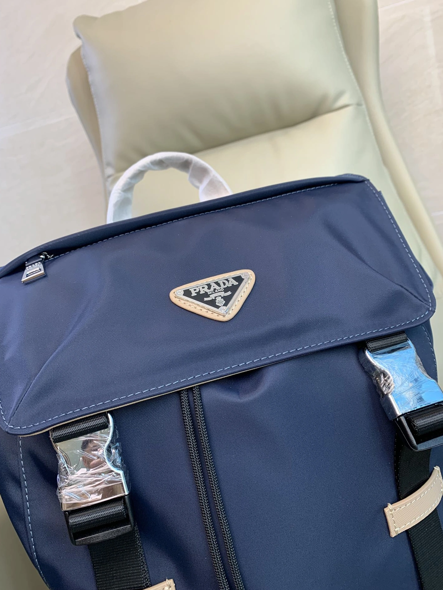 Prada AAA Man Backpacks WellDesigned 9487