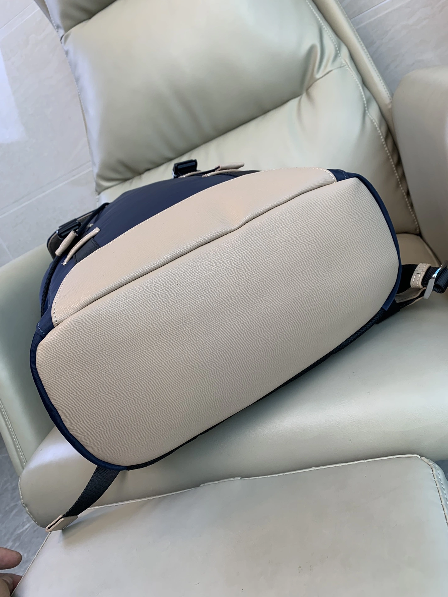 Prada AAA Man Backpacks WellDesigned 9487