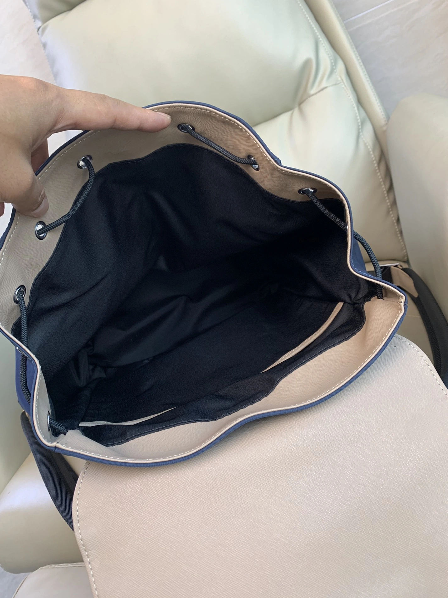 Prada AAA Man Backpacks WellDesigned 9487