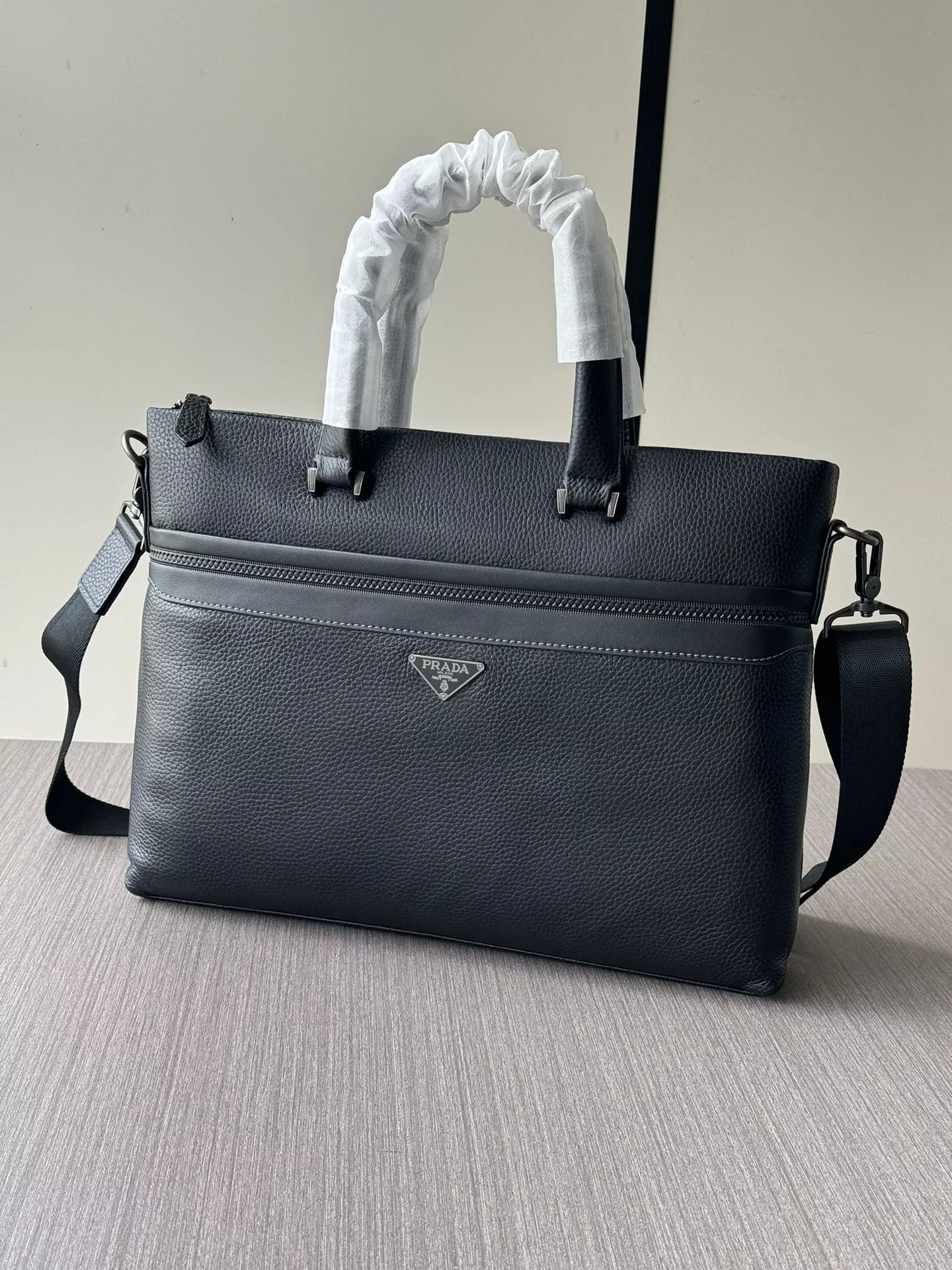 Prada AAA Man Handbags Bold 8539