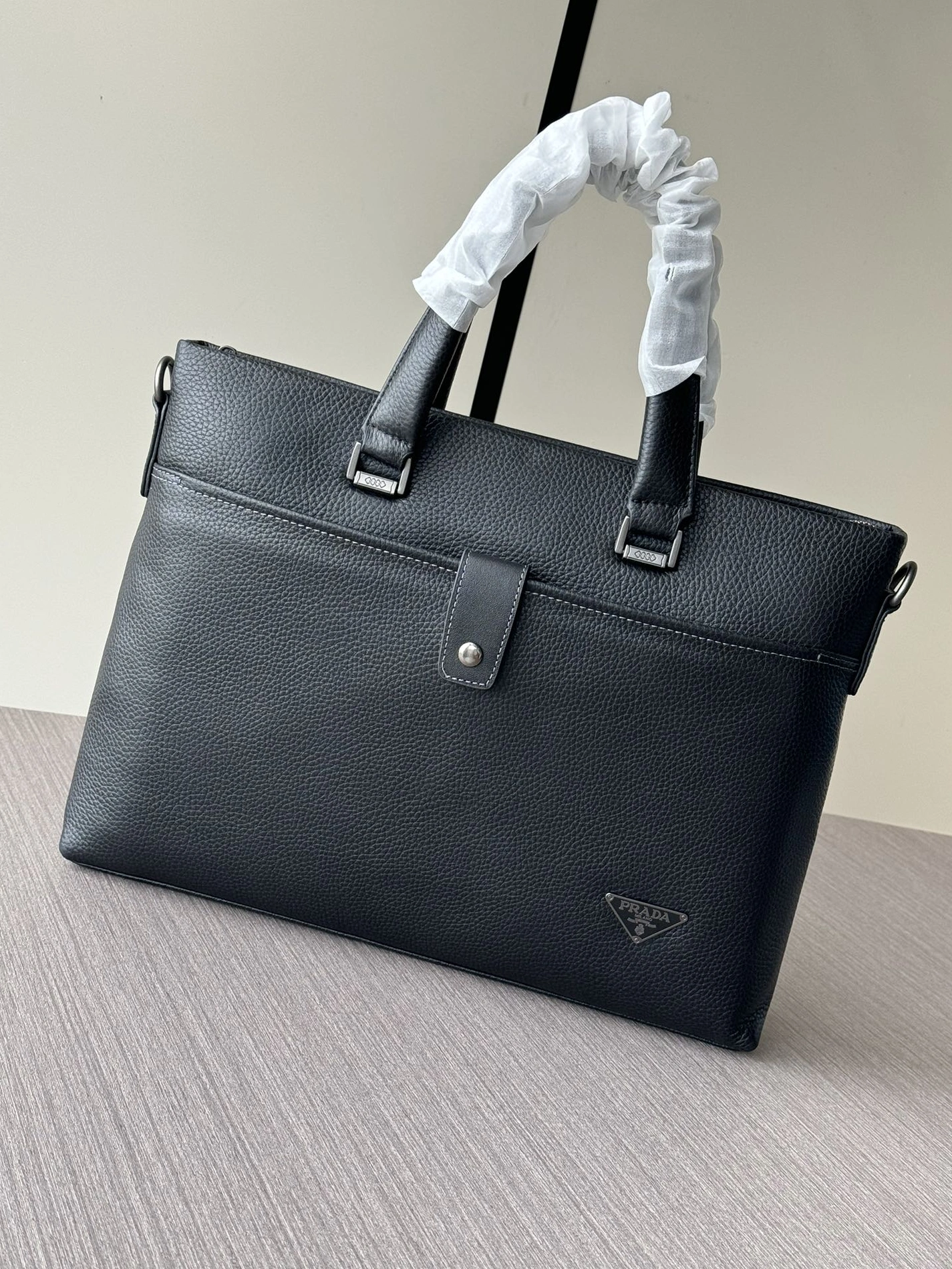 Prada AAA Man Handbags Breathable 2059