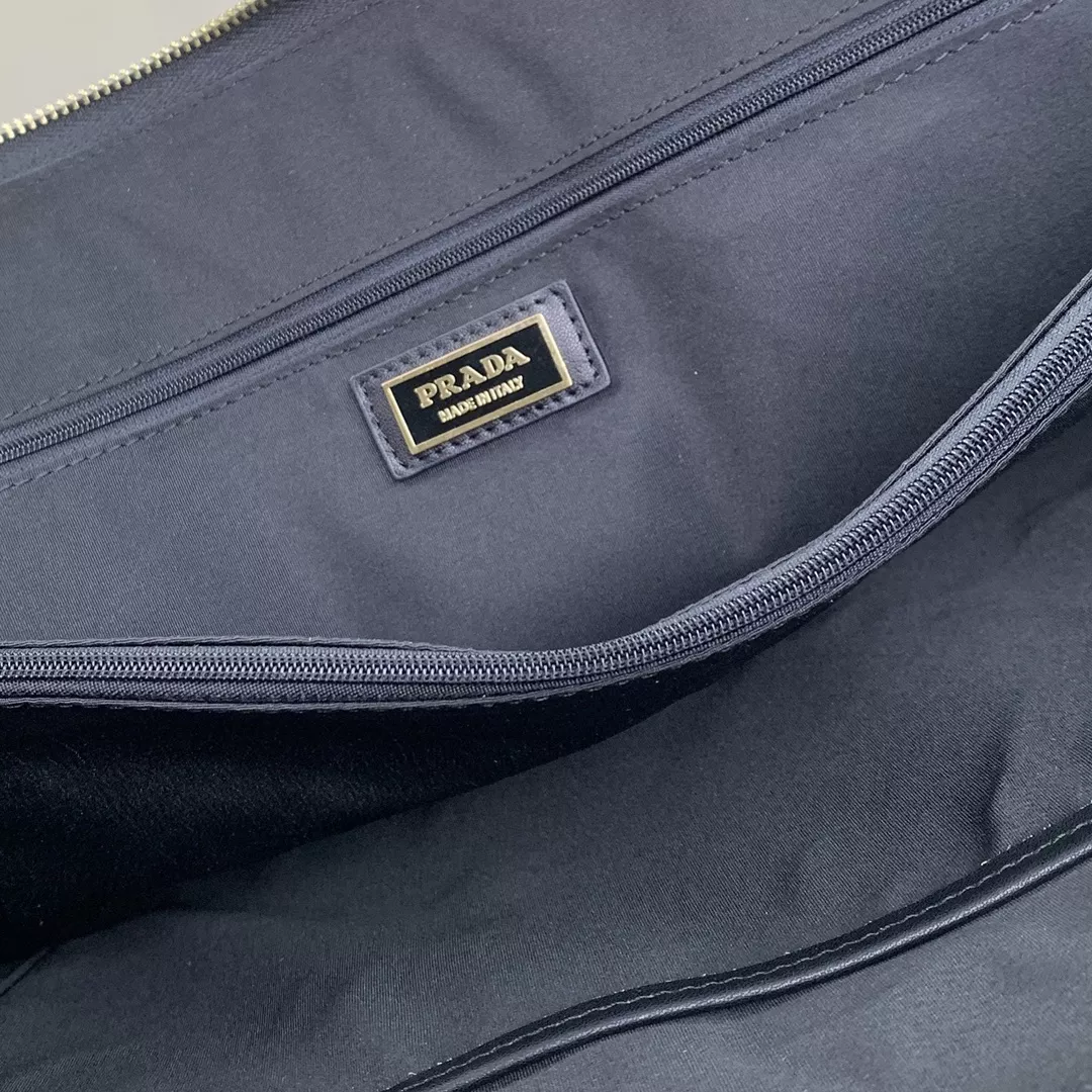 Prada AAA Man Handbags Bright 1483