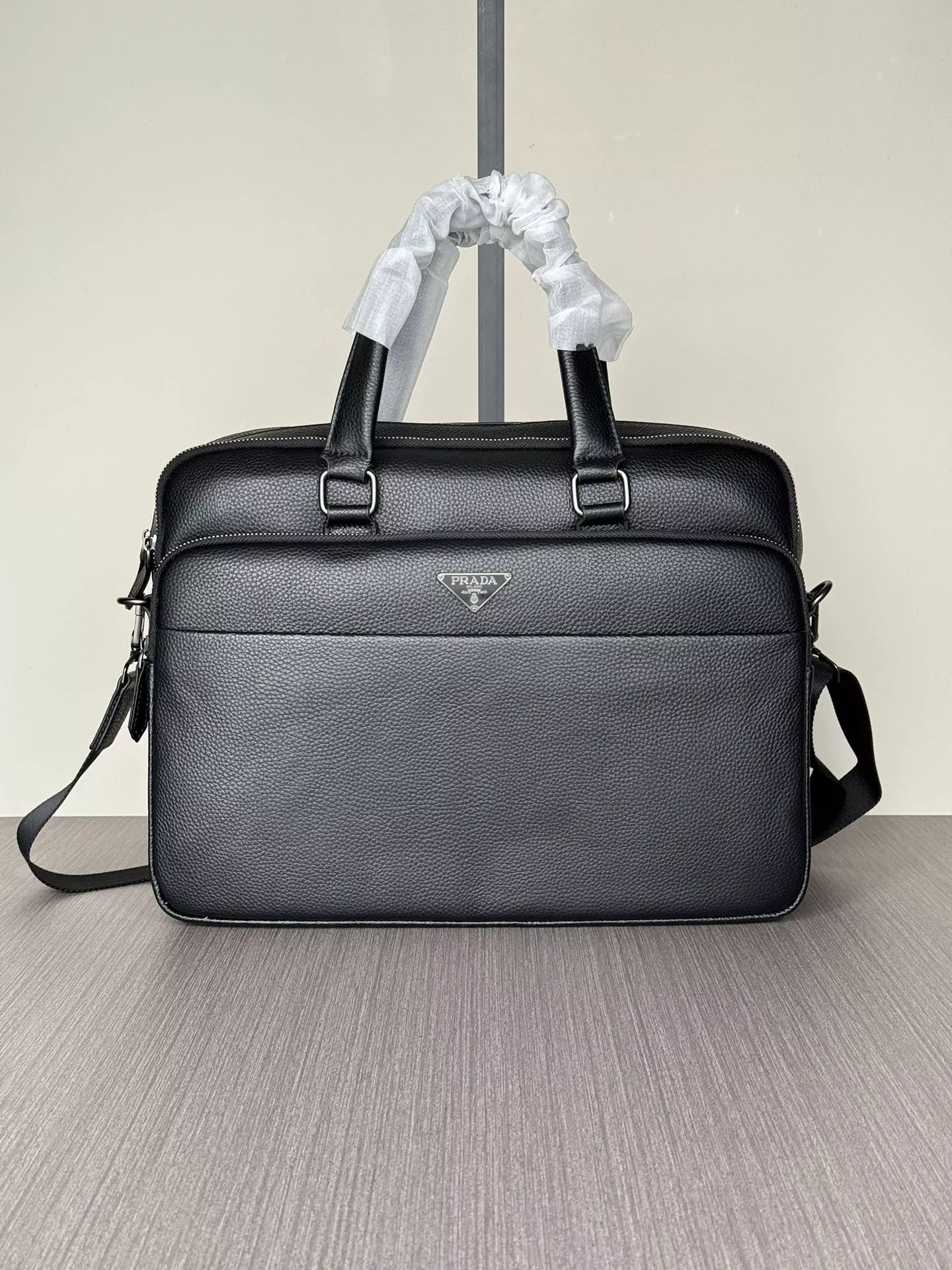 Prada AAA Man Handbags GoodFit 9232