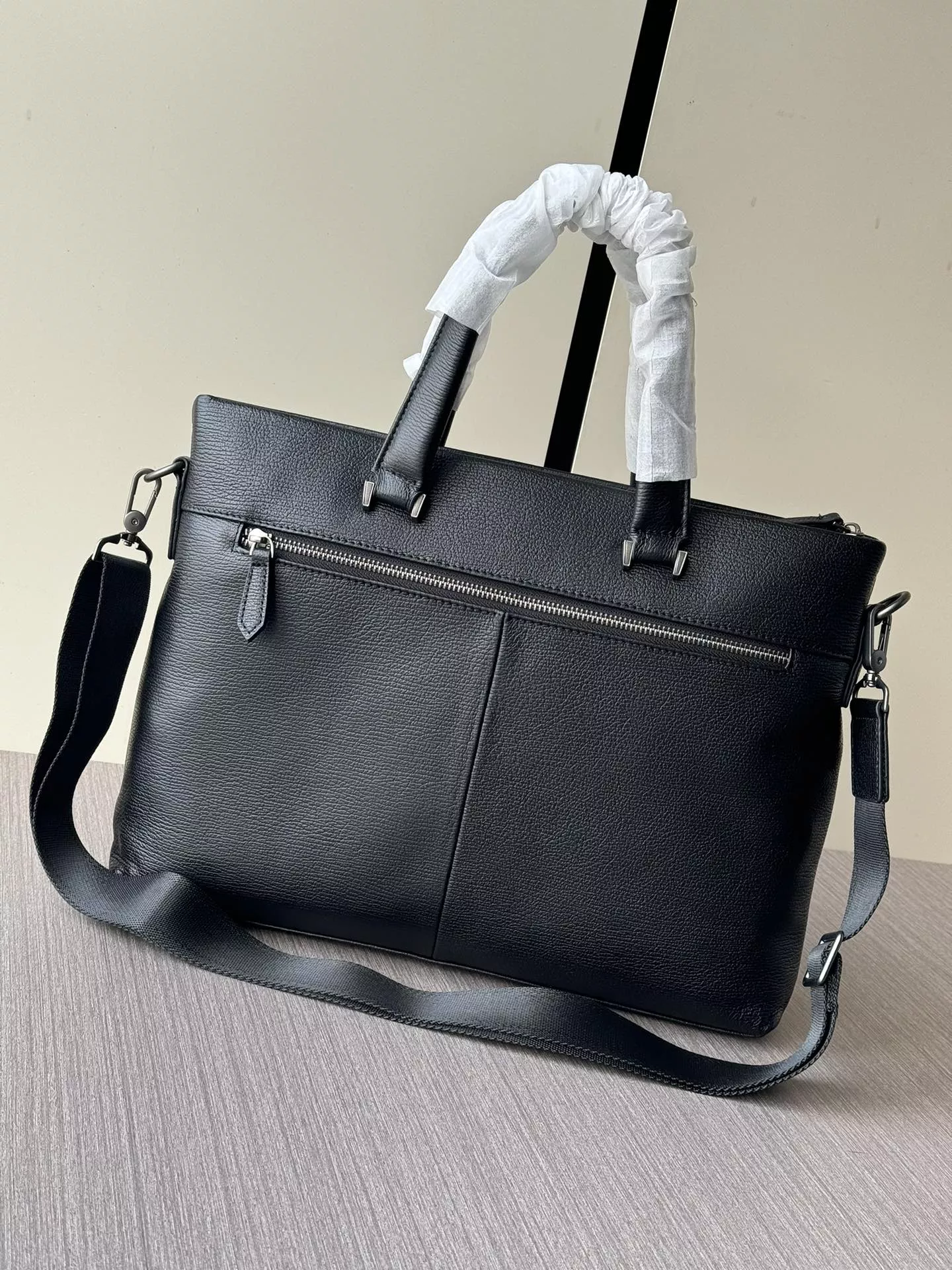 Prada AAA Man Handbags Lightweight 5871