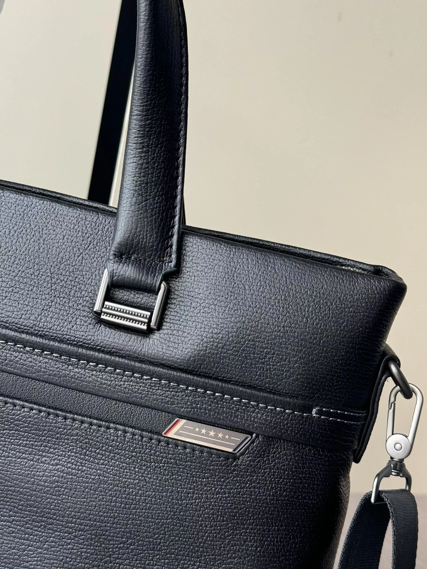Prada AAA Man Handbags Lightweight 5871