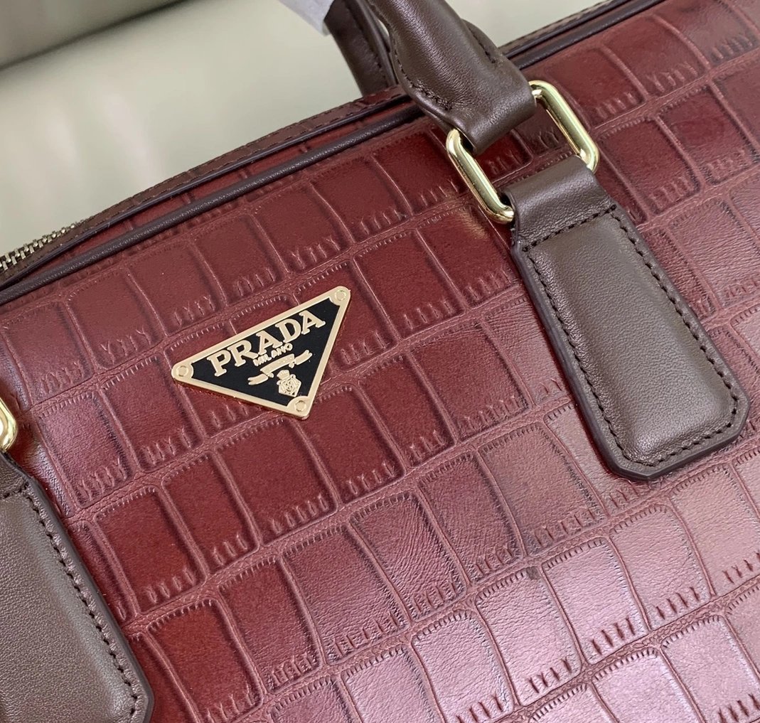 Prada AAA Man Handbags Minimalist 9331