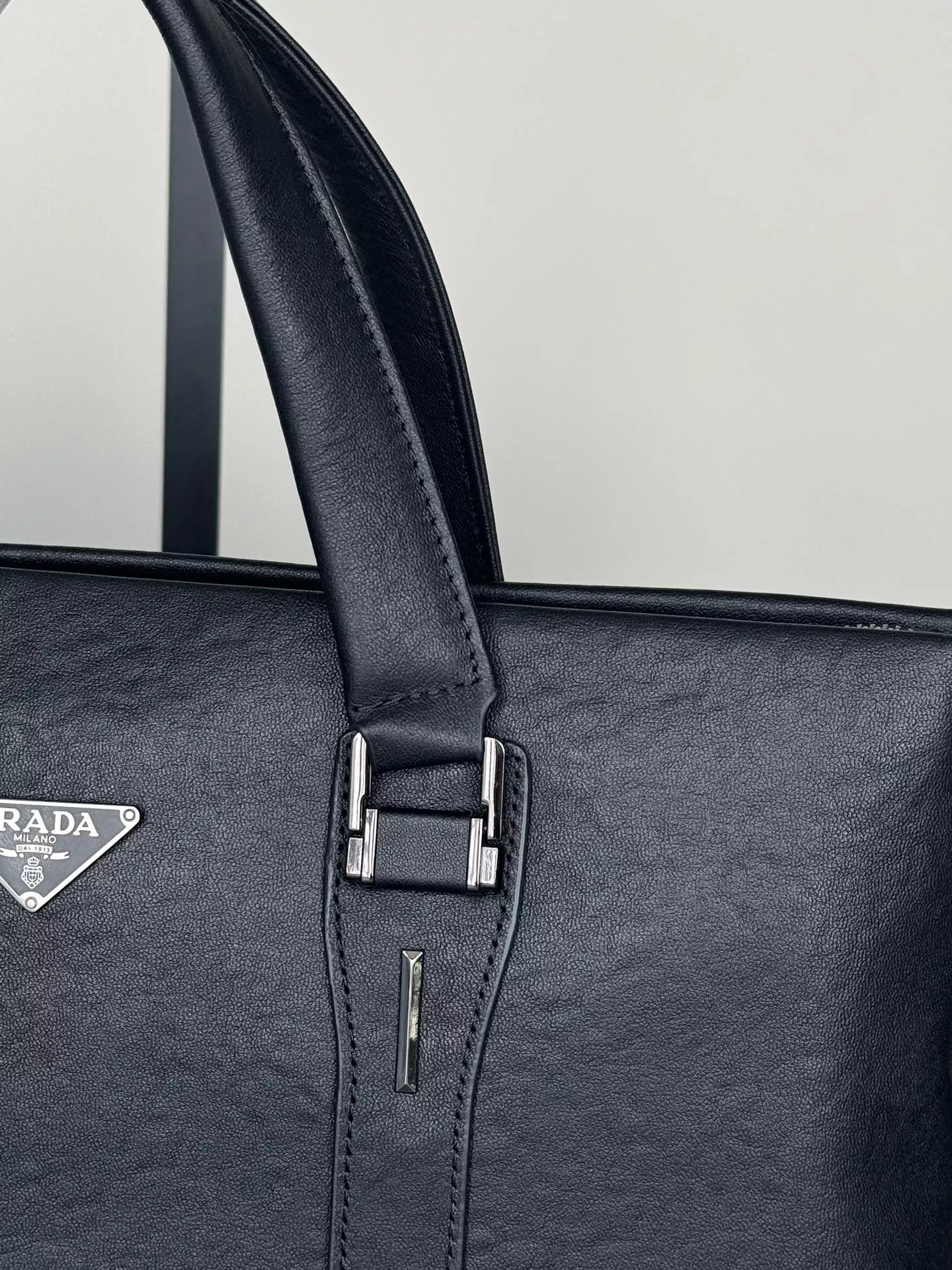 Prada AAA Man Handbags NewStyle 5331
