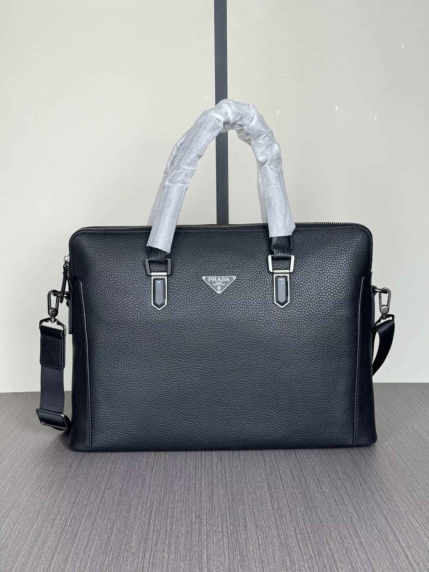 Prada AAA Man Handbags Popular 2116