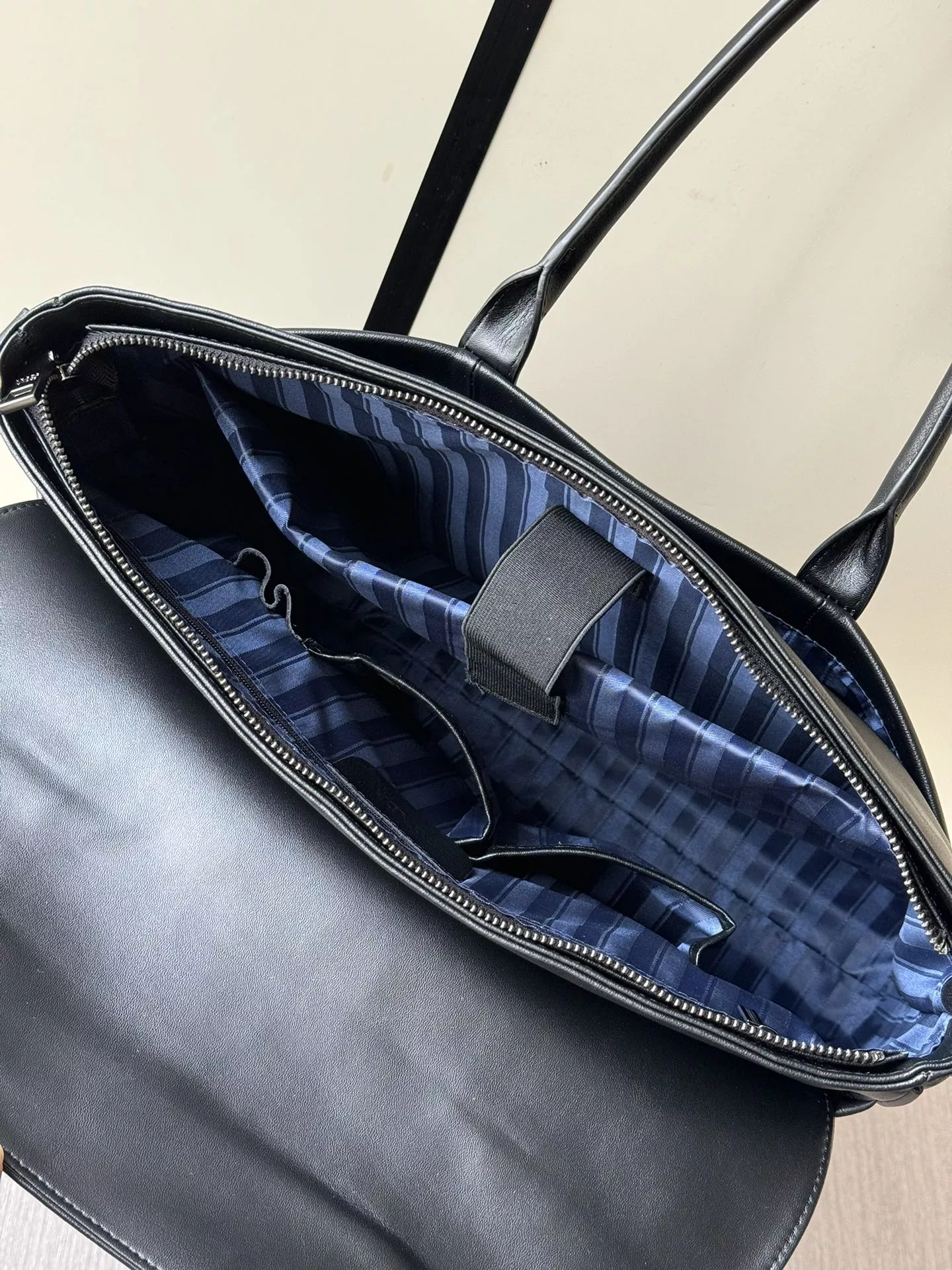Prada AAA Man Handbags Popular 5764