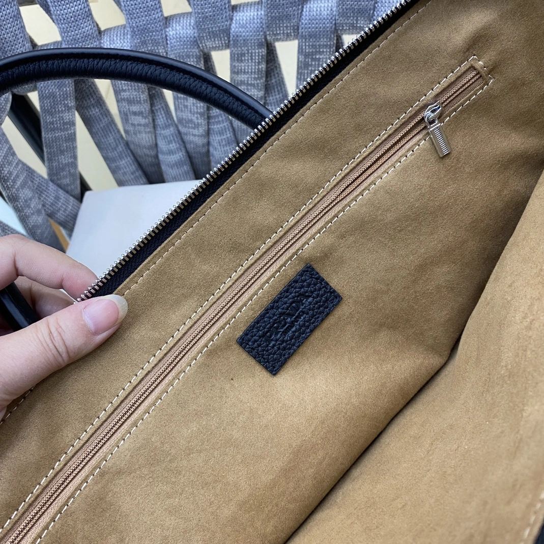 Prada AAA Man Handbags Resilient 4500