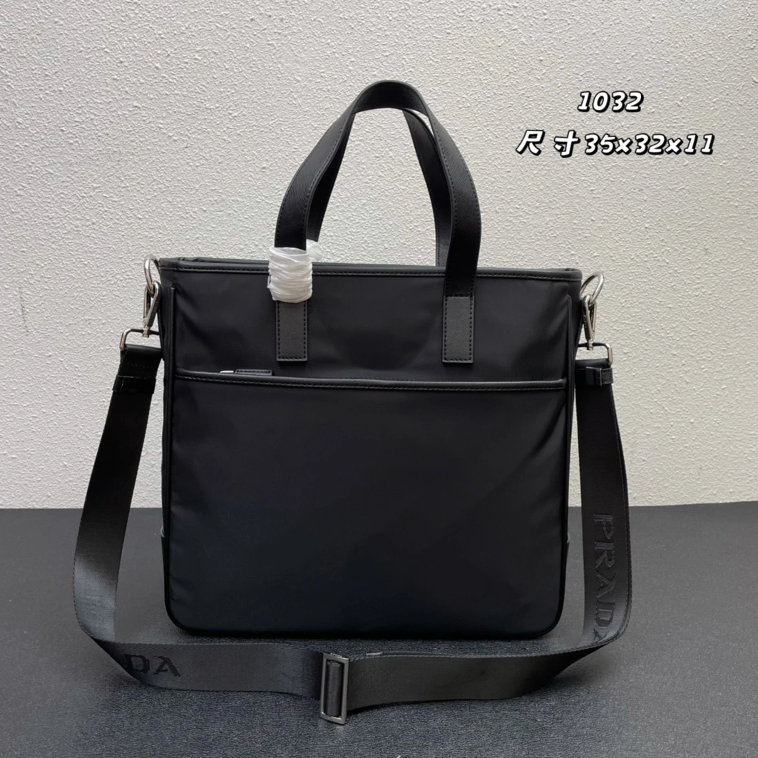 Prada AAA Man Handbags SmartChoice 643