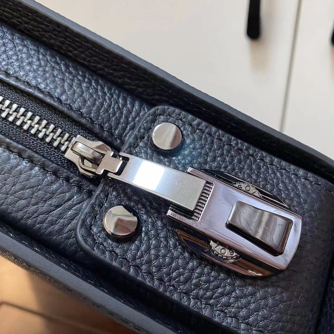 Prada AAA Man Handbags StreetReady 6567
