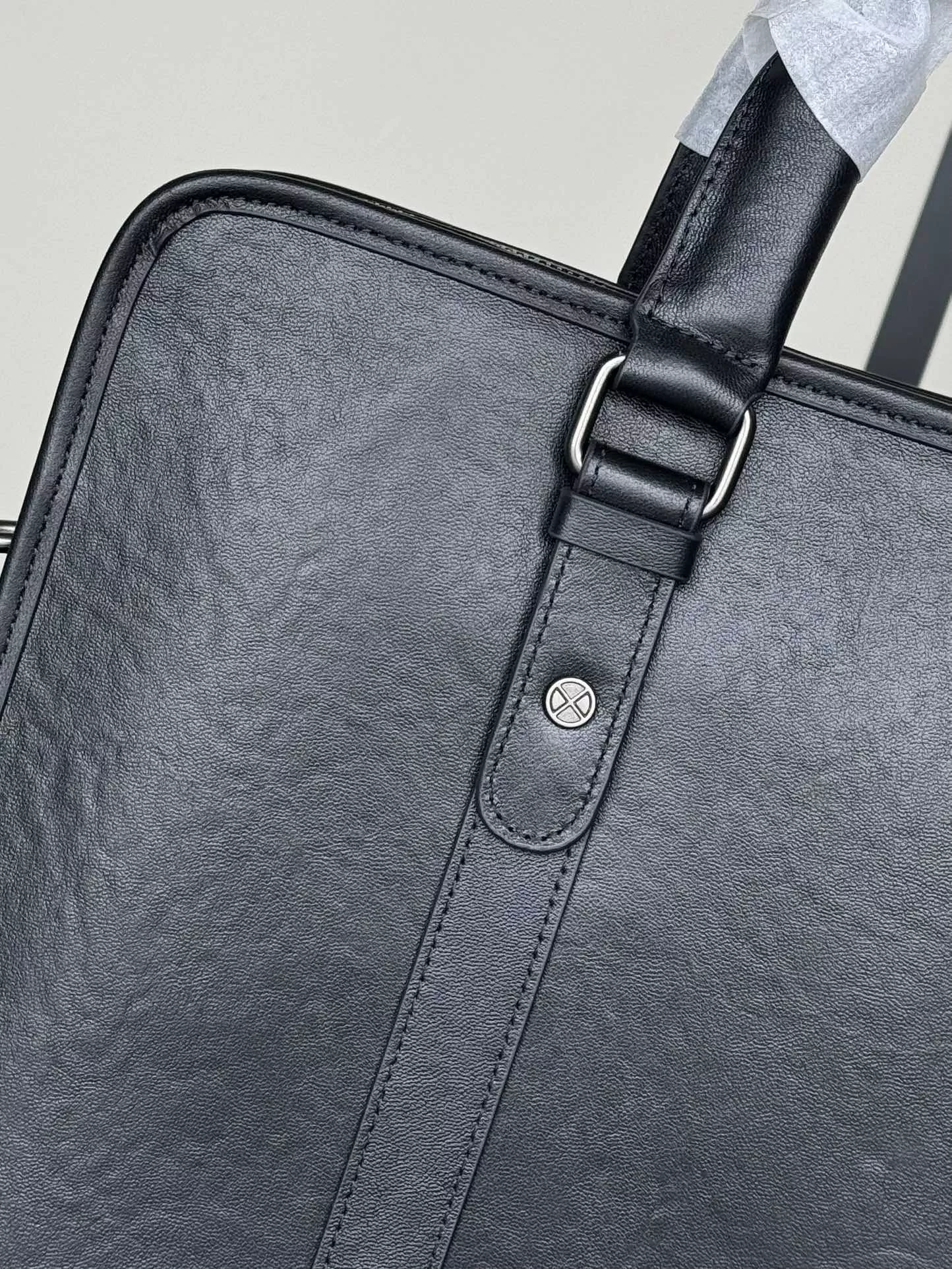 Prada AAA Man Handbags StreetReady 9127