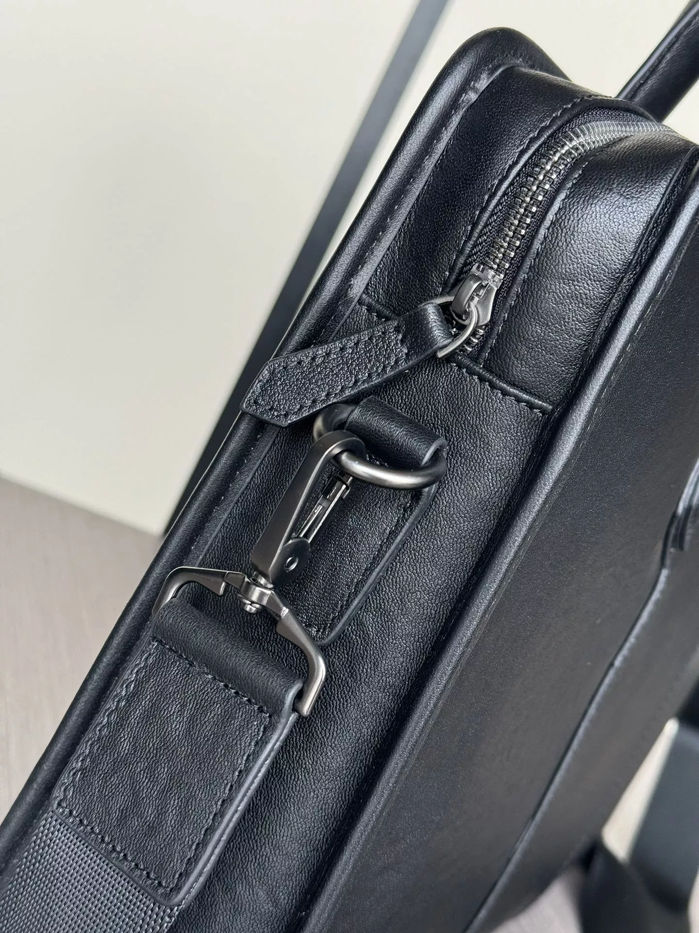Prada AAA Man Handbags StreetReady 9127