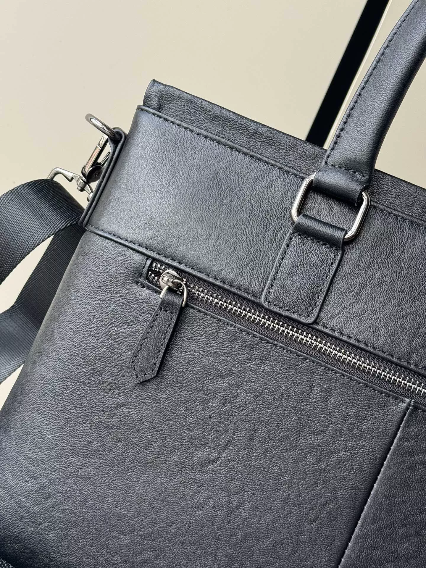 Prada AAA Man Handbags Unique 7533