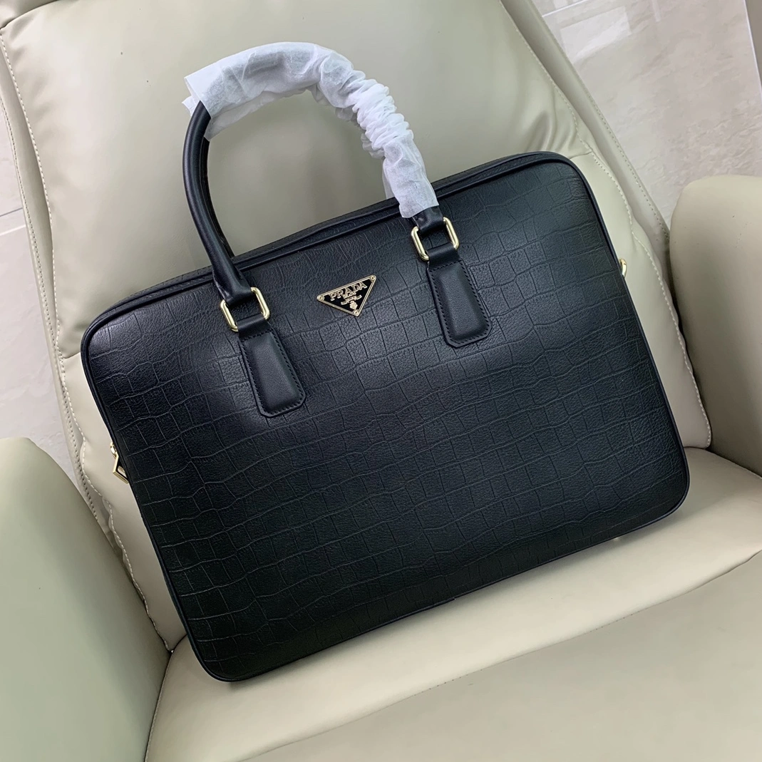 Prada AAA Man Handbags WellDesigned 7256