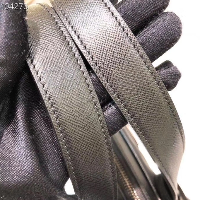 Prada AAA Man Handbags WellDesigned 7562