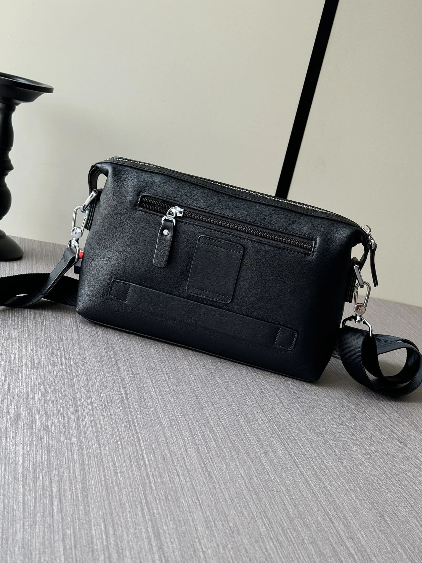 Prada AAA Man Messenger Bags Classic 3915