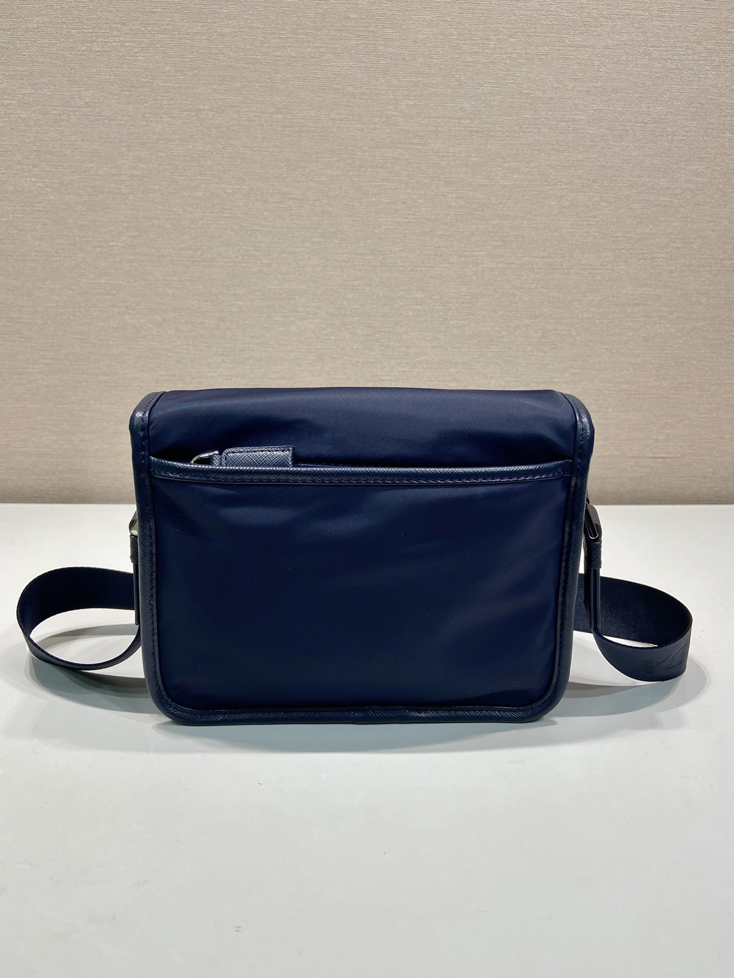 Prada AAA Man Messenger Bags Cozy 2909