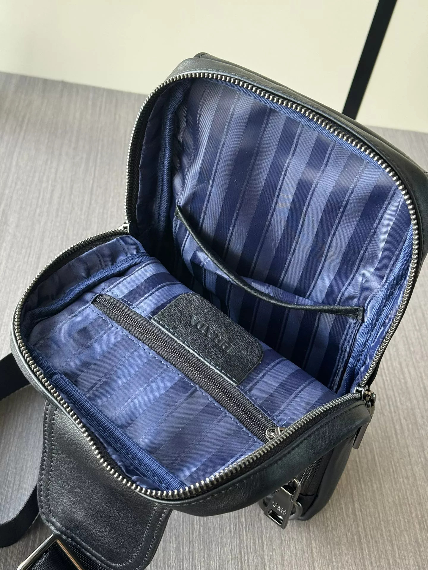 Prada AAA Man Messenger Bags Cozy 5316