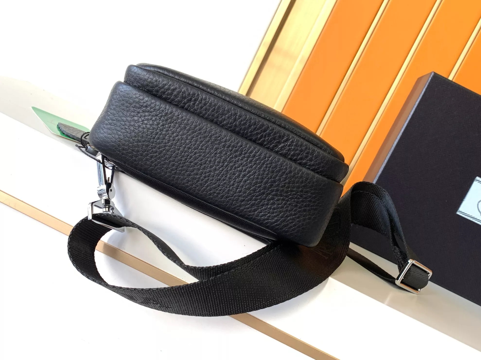 Prada AAA Man Messenger Bags Durable 7331