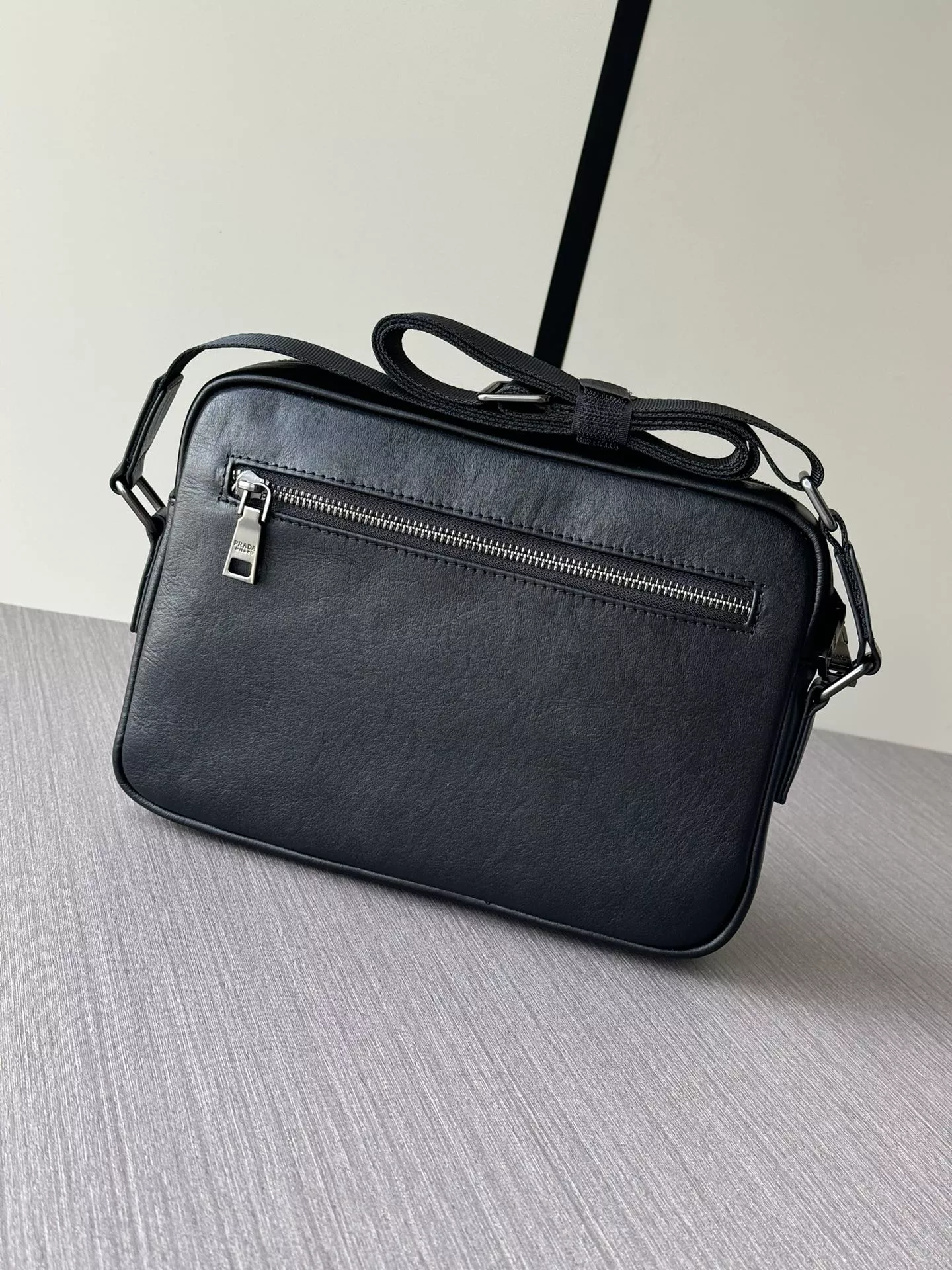 Prada AAA Man Messenger Bags Durable 767